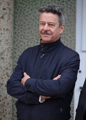 Thibault de Montalembert at the unveiling of Amira Casar’s beach hut on Dinard Beach during the 37th Dinard British and Irish Film Festival, France, on October 8, 2026. Denis Guignebourg, Bestimage. 37th Dinard British Irish Film Festival on October 8, 2026, in Dinard, France. Dinard, France  Copyright: xDenisxGuignebourgx xBestimagexDenisxGuignebourgx xBestimagex