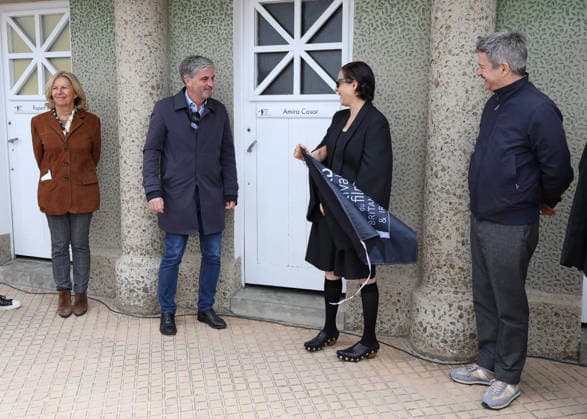 Amira Casar at the unveiling of her beach cabana during the 37th Dinard British and Irish Film Festival, France, on October 8, 2026. Denis Guignebourg, Bestimage. 37th Dinard British Irish Film Festival on October 8, 2026, in Dinard, France. Dinard, France  Copyright: xDenisxGuignebourgx xBestimagexDenisxGuignebourgx xBestimagex