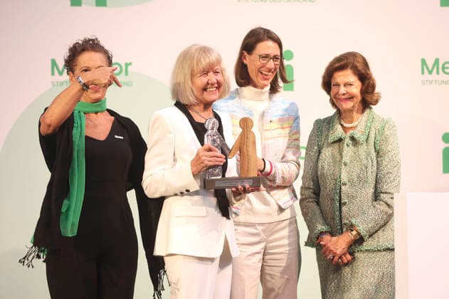 Sybille Perez, Monika Brandt, Bettina Gräfin Bernadotte und Königin Silvia von Schweden bei der Verleihung vom Mentor-Zukunftspreis beim Jubiläum der Mentor-Stiftung auf der Insel Mainau. Mainau, 08.10.2026