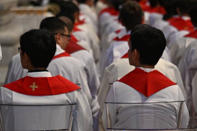 IPA89434032 - Italy, Rome, Vatican, October 8, 2026: Pope Leo XIV celebrates Holy Mass for the start of the academic year at the Pontifical Universities in St. Peter s Basilica in the Vatican. Photograph by ALESSIA GIULIANI Catholic Press Photo  Copyright: xx xAlessiaxGiuliani Catholipressphox IPA89434032