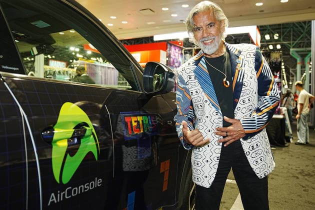 October 8, 2026, New York, New York, USA: Video game designer and Tetris co-founder HENK ROGERS at 2026 New York Comic Con at the Javits Center on October 8, 2026 in New York. HENK ROGERS is on had to welcome the next evolution of Tetris as it moves into the dashboard of a 2027 Volkswagen Atlas. Volkswagen is bringing Tetris to its vehicles through AirConsole, an in car gaming platform that turns the vehicle s infotainment screen into a gaming display, with smartphones serving as the controllers. The games are designed to be played while the vehicle is parked, creating a new kind of entertainment experience inside the car. New York USA  - ZUMAb148 20261008_zap_b148_009 Copyright: xBryanxSmithx