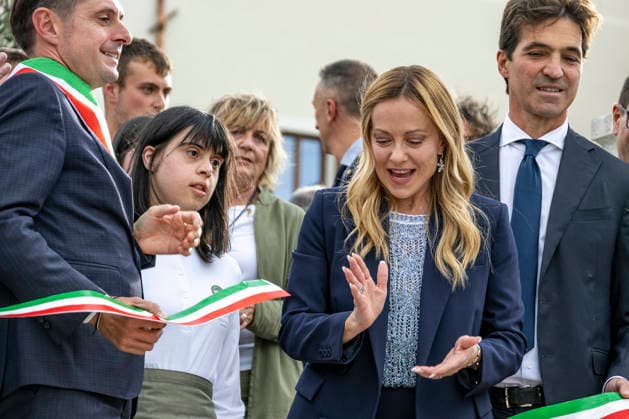 IPA89434809 - ASCOLI PICENO, ITALY OCTOBER 8, 2026: Prime Minister Giorgia Meloni attends the presentation and inauguration ceremony for the Palazzo Saladini Pilastri complex and its historic park in Ascoli Piceno. The restoration project is part of the PINQuA program for urban regeneration and the enhancement of the city™s historical heritage. (Photo: Andrea Vagnoni IPA Agency)  Copyright: xAndreaxVagnonix xx IPA89434809