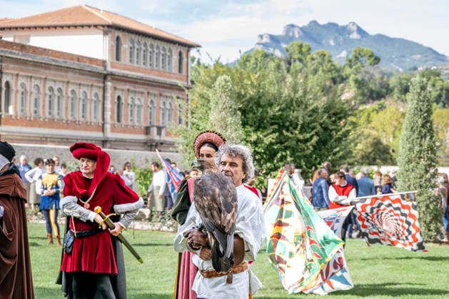 IPA89434773 - ASCOLI PICENO, ITALY OCTOBER 8, 2026: Prime Minister Giorgia Meloni attends the presentation and inauguration ceremony for the Palazzo Saladini Pilastri complex and its monumental park in Ascoli Piceno. The restoration project is part of the PINQuA program for urban regeneration and the enhancement of the city™s historical heritage. (Photo: Andrea Vagnoni IPA Agency)  Copyright: xAndreaxVagnonix xx IPA89434773