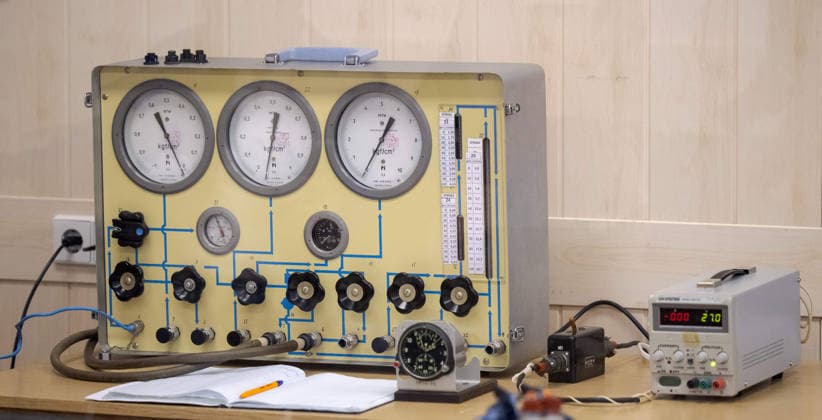 October 8, 2026, Baikonur, Kazakhstan: Baikonur, Kazakhstan. 14 July, 2026. Equipment used to pressure check Russian Sokol suits sits inside Building 254 of the Baikonur Cosmodrome before the Expedition 75 launch, July 14, 2026 in Baikonur, Kazakhstan. The crew suited up in the building before launch. Baikonur Kazakhstan - ZUMAp138 20261008_zaa_p138_064 Copyright: xBillxIngalls Nasax