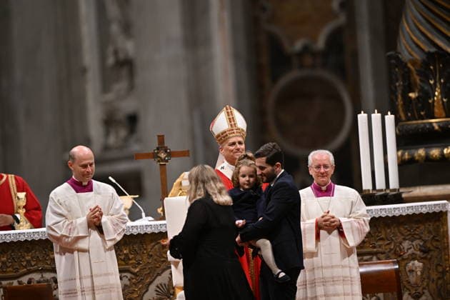 RECORD DATE NOT STATED MESSA_PAPA_2026 Italy, Rome, Vatican, 2026 10 8 Pope Leo XIV celebrates Holy Mass for the academic year at the Pontifical Universities in St Peter s Basilica in the Vatican . EDITORIAL USE ONLY - NO BOOKS Copyright: xAlessiaxGiuliani Catholicpressphotox