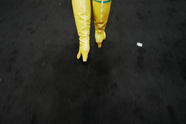 October 8, 2026, New York, New York, USA: A woman in yellow boots at the 2026 New York Comic Con at the Javits Center on October 8, 2026 in New York. New York USA  - ZUMAb148 20261008_zap_b148_053 Copyright: xBryanxSmithx