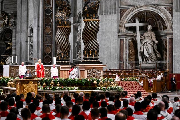 October 8, 2026, Vatican City, Vatican City: Pope Leo leads a mass for the inauguration of the academic year at the Pontificial University in Saint Peter s Square, Vatican City, 8 October 2026. ANSA RICCARDO ANTIMIANI. Vatican City Vatican City  - ZUMAa110 20261008_zaf_a110_016 Copyright: xRiccardoxAntimianix