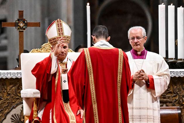 October 8, 2026, Vatican City, Vatican City: Pope Leo leads a mass for the inauguration of the academic year at the Pontificial University in Saint Peter s Square, Vatican City, 8 October 2026. ANSA RICCARDO ANTIMIANI. Vatican City Vatican City  - ZUMAa110 20261008_zaf_a110_020 Copyright: xRiccardoxAntimianix