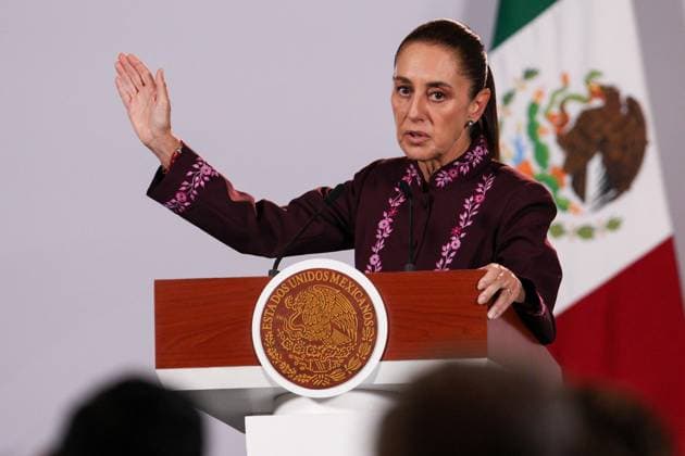 October 8, 2026: TO-45400- Ciudad de M& xe9;xico. 2026-10 -08. Claudia Sheinbaum Pardo, President of Mexico, during the daily morning press conference in the Treasury Room of the National Palace in Mexico City. Alejandro God& xcd;nez Clasos.com.mx  - ZUMAcs4_ 20261008_faa_cs4_023 Copyright: xAlejandroxGod& Xed;Nezx