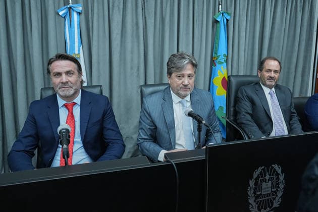 Closing arguments begin in the Maradona s death in Argentina SAN ISIDRO, ARGENTINA - OCTOBER 8: Prosecutors and plaintiff attorneys present their closing arguments before Oral Criminal Court No. 7 in San Isidro, Argentina on October 8, 2026. The trial has entered its final stage, with the accusing parties seeking severe penalties against seven medical professionals charged with homicide with eventual intent over allegations of negligent and indifferent medical care that contributed to Maradona’s death. Luciano Gonzalez Anadolu San Isidro Argentina. Editorial use only. Please get in touch for any other usage.  Copyright: x2026xAnadoluxLucianoxGonzalezx
