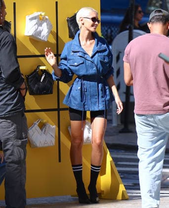 Amelia Halmin and Iris Law during DKNY Photoshoot in New York Top models Amelia Halmin and Iris Law are doing a photoshoot for DKNY in New York, NY on October 8, 2026. Photo by Dylan Travis ABACAPRESS.COM New York NY  Copyright: xDylanxTravis ABACAx