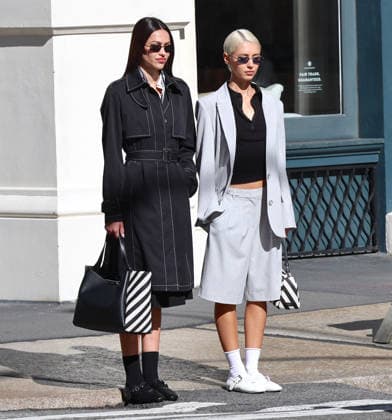 Amelia Halmin and Iris Law during DKNY Photoshoot in New York Top models Amelia Halmin and Iris Law are doing a photoshoot for DKNY in New York, NY on October 8, 2026. Photo by Dylan Travis ABACAPRESS.COM New York NY  Copyright: xDylanxTravis ABACAx