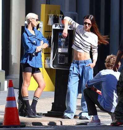 Amelia Halmin and Iris Law during DKNY Photoshoot in New York Top models Amelia Halmin and Iris Law are doing a photoshoot for DKNY in New York, NY on October 8, 2026. Photo by Dylan Travis ABACAPRESS.COM New York NY  Copyright: xDylanxTravis ABACAx