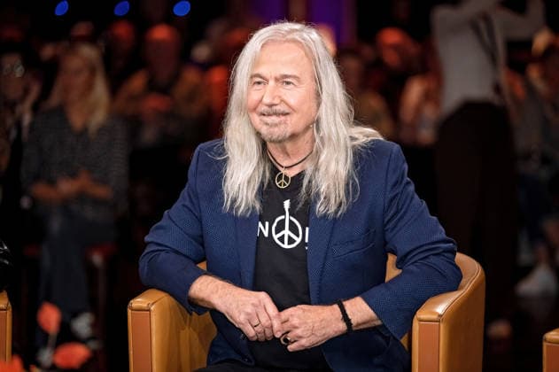 MDR - Riverboat. Gitarrist Bernd Römer ( KARAT ) anläßlich der Aufzeichnung der MDR - Talkshow Riverboat am 08.10.2026 in der Mediacity Leipzig. 20261008SFL0079