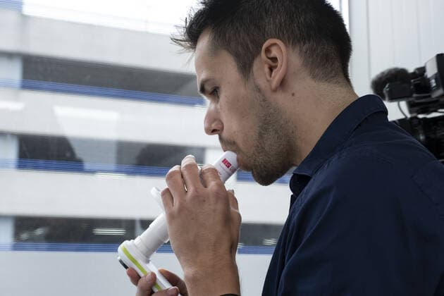 Coronavirus in Belgien, Modellversuch für ultra-rapid Covid-Tests auf dem Flughafen Brüssel