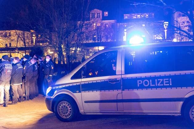 Coronavirus in Baden-Württemberg, Polizeieinsatz gegen Querdenker-Demo in Reutlingen