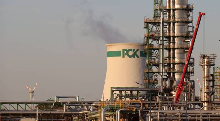 PCK Schwedt: Shell will Anteile an britische Ölfirma verkaufen, Archivbilder