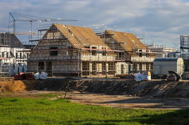 Bauzinsen steigen – kaum Entlastung für Immobilienkäufer in Sicht, Archivbilder