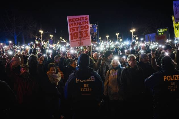 Bundestagswahl2025, Wahlkampfmomente, Proteste für den Erhalt der Brandmauer gegen die AfD 1.-2. Februar