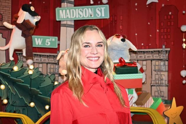 Diane Kruger bei Einweihung der Weihnachtsfenster im Kaufhaus Printemps Haussmann in Paris