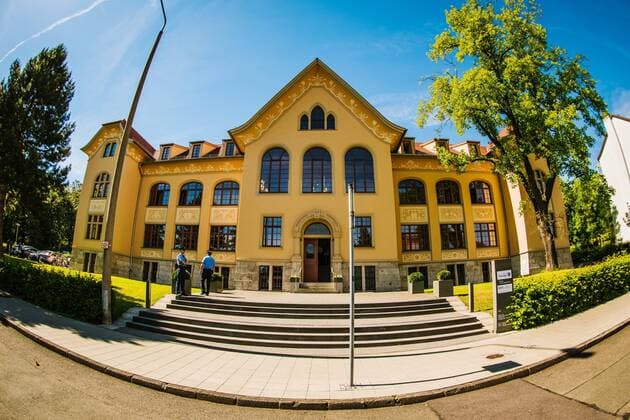 Justiz, Gerichte in Deutschland, Thüringer Verfassungsgerichtshof in Weimar