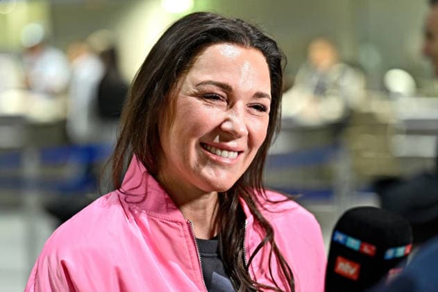Ich Bin Ein Star - Holt Mich Hier Raus, Simone Mecky-Ballack vor Abflug in das RTL Dschungelcamp