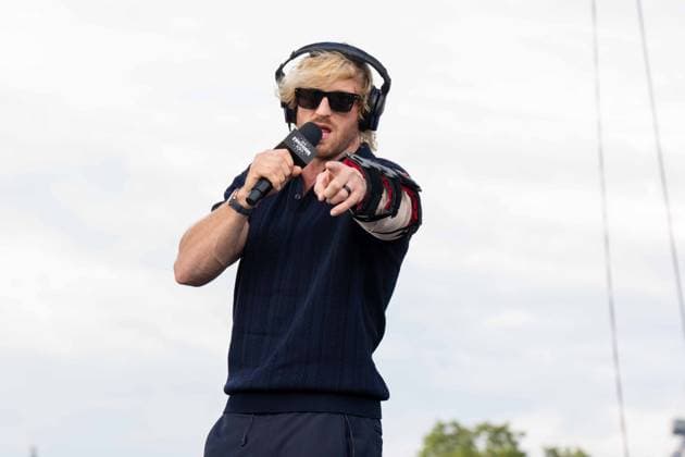 Tom Brady ohrfeigt Logan Paul auf dem Fanatics Fanfest in New York, Archivbilder