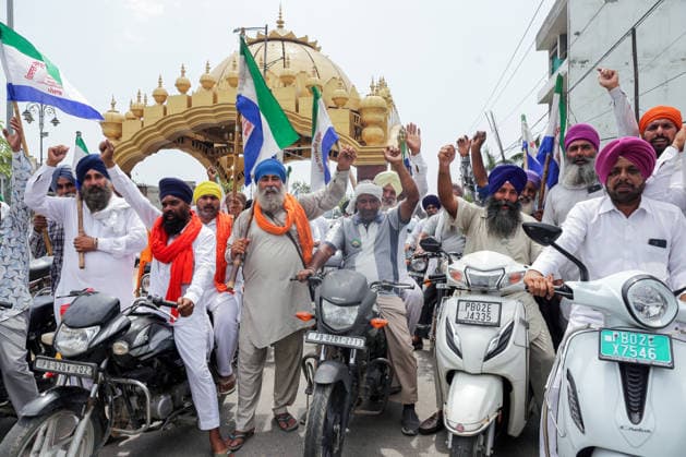 Indien, Proteste von Landwirten gegen das geplante Handelsabkommen mit den USA