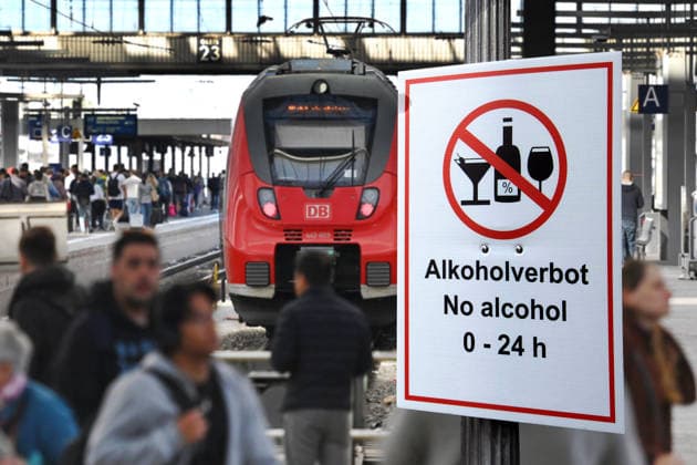 Deutsche Bahn verbietet Alkohol an allen Bahnhöfen, Archivbilder