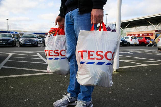Coronavirus, Britische Supermarktkette Tesco rationiert Nudelverkauf