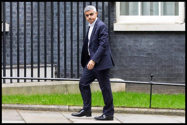 Coronavirus, Londons Bürgermeister Sadiq Khan kritisiert Lockdown-Anordnung als zu kurzfristig