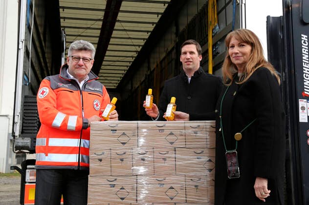 Coronavirus, Empfang einer Großspende von Desinfektionsmitteln der Beiersdorf AG in Dresden