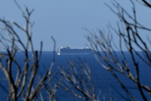 Coronavirus in Australien, Kreuzfahrtschiff Ruby Princess ankert vor Sydney