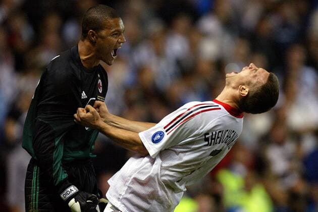 Torwart Dida (li.) und Andrej Schewtschenko (beide Milan) - Siegesjubel nach dem gewonnenem Elfmeterschießen Fußball EC 1 Herren Champions League 2002 2003, AC Mailand, Finale, Endspiel, Andriy, Andrii, Andri, Andry, Andrei, Gruppe Old Trafford, Emotionen, Manchester, Saisonhighlight Glück Freude, Begeisterung,