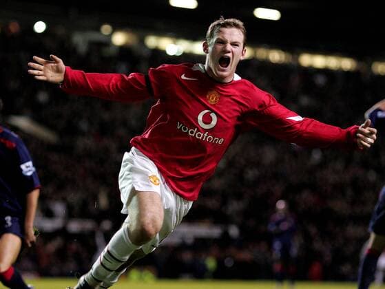 Torschütze Wayne Rooney (Manchester United) jubelt - EDITORIAL USE ONLY. No use with unauthorised audio, video, data, fixture lists, club league logos or live services. Online in-match use limited to 120 images, no video emulation. No use in betting, games or single club league player publications. Fußball Herren English Premier League 2004 2005, 1. Englische Liga, Manchester United, ManU Einzelbild Manchester Dynamik, Begeisterung, Freude,