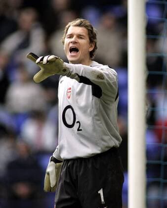 Torwart Jens Lehmann (Arsenal) gibt lautstark Anweisungen - EDITORIAL USE ONLY. No use with unauthorised audio, video, data, fixture lists, club league logos or live services. Online in-match use limited to 120 images, no video emulation. No use in betting, games or single club league player publications. Fußball Herren FA Cup 2004 2005, Englischer Pokal, Pokalspiel, Viertelfinale, English Premier League, 1. Englische Einzelbild Bolton