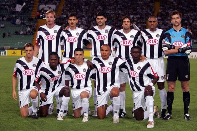 Mannschaftsfoto Udine, hi. v. li.: Cesare Natali, Felipe, Vincenzo Iaquinta, Vincent Candela, Juarez und Torwart Morgan de Sanctis; vorn: Damiano Zenoni, Christian Obodo, Antonio di Natale, Jose Vidigal und Ali Sulley Muntari Fußball EC 1 Herren Champions League 2005 2006, Udinese Calcio, Serie A, 1. Italienische Liga, Totale Udine