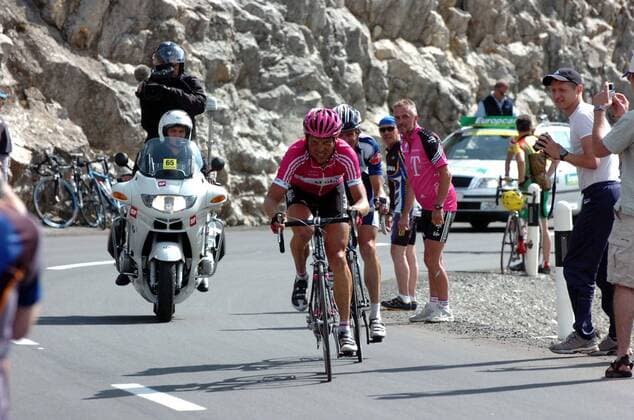 Jan Ullrich (Deutschland T Mobile) - Anstieg - Radsport Herren Tour de Suisse 2006, ProTour, Straßenradsport, Straße, Rad, Gruppe 6. Etappe: Fiesch - La Punt Anstrengung, Radsport Herren Tour de Suisse 2006, ProTour, Straßenradsport, Straße, Rad, Gruppe 6. Etappe: Fiesch - La Punt Anstrengung,