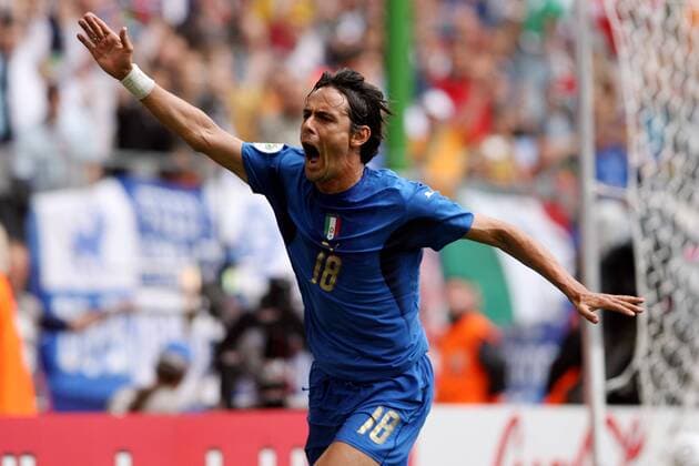 Filippo Inzaghi (Italien) - Torjubel Fußball WM Herren WM 2006, Länderspiel, Nationalteam, Gruppe E, Nationaltrikot, Italien Einzelbild Hamburg Freude, Begeisterung, Fußball WM Herren WM 2006, Länderspiel, Nationalteam, Gruppe E, Nationaltrikot, Italien Einzelbild Hamburg Freude, Begeisterung,
