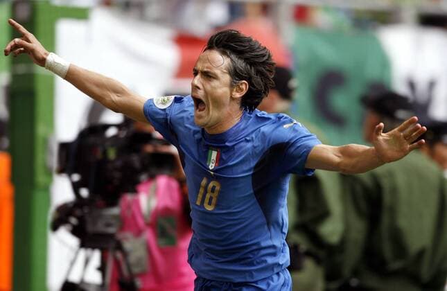 Torschütze Filippo Inzaghi (Italien) jubelt Fußball WM Herren WM 2006, Länderspiel, Nationalteam, Gruppe E, Italien, Nationaltrikot, Vdig Einzelbild Hamburg Begeisterung, Freude, Fußball WM Herren WM 2006, Länderspiel, Nationalteam, Gruppe E, Italien, Nationaltrikot, Vdig Einzelbild Hamburg Begeisterung, Freude,