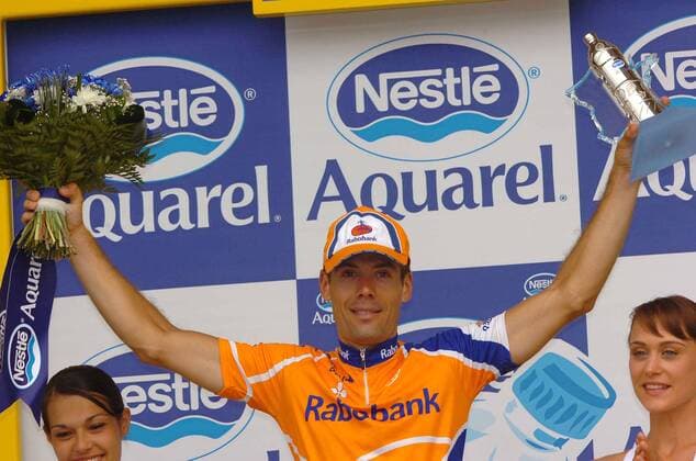 Oscar Freire (Spanien Rabobank) gewinnt die 9. Etappe der Tour de France 2006 - Radsport Herren 93. Tour de France 2006, ProTour, Straßenradsport, Straße, Rad, Gruppe 9. Etappe: Bordeaux - Dax Freude, Radsport Herren 93. Tour de France 2006, ProTour, Straßenradsport, Straße, Rad, Gruppe 9. Etappe: Bordeaux - Dax Freude,