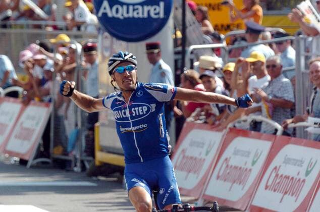 Matteo Tosatto (Italien Quick Step Innergetic) gewinnt die 18. Etappe der Tour de France 2006 - Radsport Herren 93. Tour de France 2006, ProTour, Straßenradsport, Straße, Rad, Einzelbild 18. Etappe: Morzine - Macon Freude, Begeisterung, Radsport Herren 93. Tour de France 2006, ProTour, Straßenradsport, Straße, Rad, Einzelbild 18. Etappe: Morzine - Macon Freude, Begeisterung,