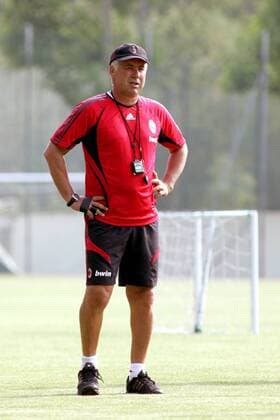 Trainer Carlo Ancelotti (Milan) - Fußball Herren Serie A 2006 2007, 1. Italienische Liga, AC Mailand, Vorbereitung, Saisonvorbereitung, Training Einzelbild Mailand Fußball Herren Serie A 2006 2007, 1. Italienische Liga, AC Mailand, Vorbereitung, Saisonvorbereitung, Training Einzelbild Mailand