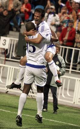 Carlos Correa (re.) jubelt mit Diogo Rincon (beide Kiew) - Fußball EC 1 Herren Champions League Qualifikation 2006 2007, Dynamo Kiew - Fenerbahce Istanbul 3:1, Dinamo Kiev, Vdig Gruppe Kiew Begeisterung, Freude, Fußball EC 1 Herren Champions League Qualifikation 2006 2007, Dynamo Kiew - Fenerbahce Istanbul 3:1, Dinamo Kiev, Vdig Gruppe Kiew Begeisterung, Freude,