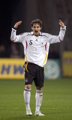 Roberto Hilbert (Deutschland U21) wütend Fußball Länderspiel Herren U21 EM Qualifikation 2006, Nationalteam, Nationaltrikot, Playoffs, Play Offs, Off o0 U 21 Einzelbild Leverkusen Wut, Enttäuschung, Verzweiflung Fußball Länderspiel Herren U21 EM Qualifikation 2006, Nationalteam, Nationaltrikot, Playoffs, Play Offs, Off o0 U 21 Einzelbild Leverkusen Wut, Enttäuschung, Verzweiflung