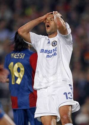 Michael Ballack (Chelsea) fassungslos - EDITORIAL USE ONLY. No use with unauthorised audio, video, data, fixture lists, club league logos or live services. Online in-match use limited to 120 images, no video emulation. No use in betting, games or single club league player publications. Fußball EC 1 Herren Champions League 2006 2007, FC Barcelona - Chelsea FC London 2:2, Barca Einzelbild Barcelona Enttäuschung, Fußball EC 1 Herren Champions League 2006 2007, FC Barcelona - Chelsea FC London 2:2, Barca Einzelbild Barcelona Enttäuschung,