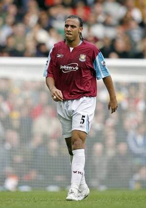 Anton Ferdinand (West Ham) - EDITORIAL USE ONLY. No use with unauthorised audio, video, data, fixture lists, club league logos or live services. Online in-match use limited to 120 images, no video emulation. No use in betting, games or single club league player publications. Fußball Herren English Premier League 2006 2007, 1. Englische Liga, West Ham United Einzelbild London Fußball Herren English Premier League 2006 2007, 1. Englische Liga, West Ham United Einzelbild London