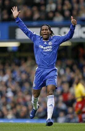 Didier Drogba (Chelsea) macht auf sich aufmerksam - EDITORIAL USE ONLY. No use with unauthorised audio, video, data, fixture lists, club league logos or live services. Online in-match use limited to 120 images, no video emulation. No use in betting, games or single club league player publications. Fußball Herren English Premier League 2006 2007, 1. Englische Liga, Chelsea FC London Einzelbild London Fußball Herren English Premier League 2006 2007, 1. Englische Liga, Chelsea FC London Einzelbild London