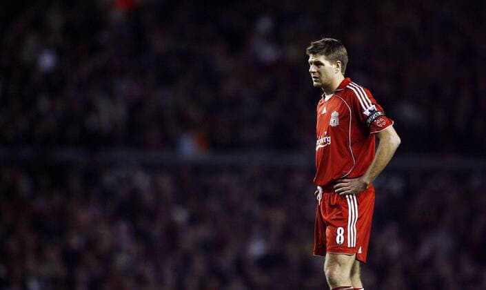 Steven Gerrard (Liverpool) enttäuscht - EDITORIAL USE ONLY. No use with unauthorised audio, video, data, fixture lists, club league logos or live services. Online in-match use limited to 120 images, no video emulation. No use in betting, games or single club league player publications. Fußball Herren Carling Cup 2006 2007, Englischer Ligapokal, Pokal, Pokalspiel, League Einzelbild o0 English Premier League, 1. Englische Liga Liverpool Enttäuschung, Fußball Herren Carling Cup 2006 2007, Englischer Ligapokal, Pokal, Pokalspiel, League Einzelbild o0 English Premier League, 1. Englische Liga Liverpool Enttäuschung,