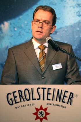 Jörg Croseck (Gerolsteiner Deutschland), Geschäftsführer Marketing und Vertrieb Radsport Herren Straßenradsport 2007, Straße, Rad, Vorstellung, Präsentation, Pressetermin Einzelbild Gerolstein Radsport Herren Straßenradsport 2007, Straße, Rad, Vorstellung, Präsentation, Pressetermin Einzelbild Gerolstein
